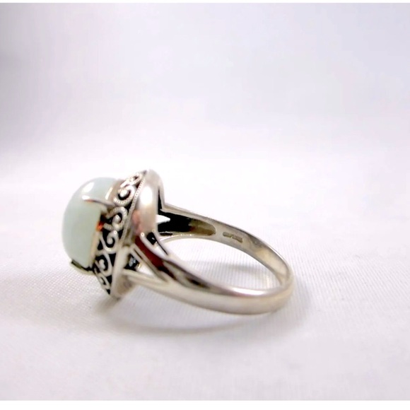 Sterling 925 Thailand Jadeite Ring Sz 8.75 - Picture 2 of 7